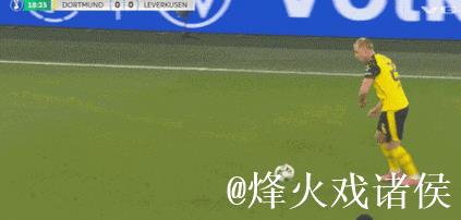 科瓦奇质疑裁判：丘库埃梅卡在禁区内遭夸安萨拉拉拽？